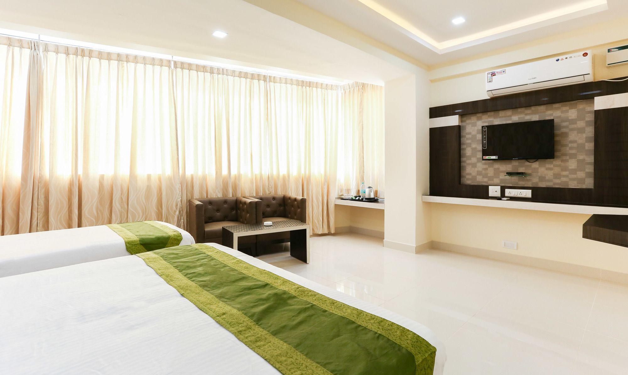 Fabhotel Rotano Suites - Yelahanka Bengaluru Zewnętrze zdjęcie