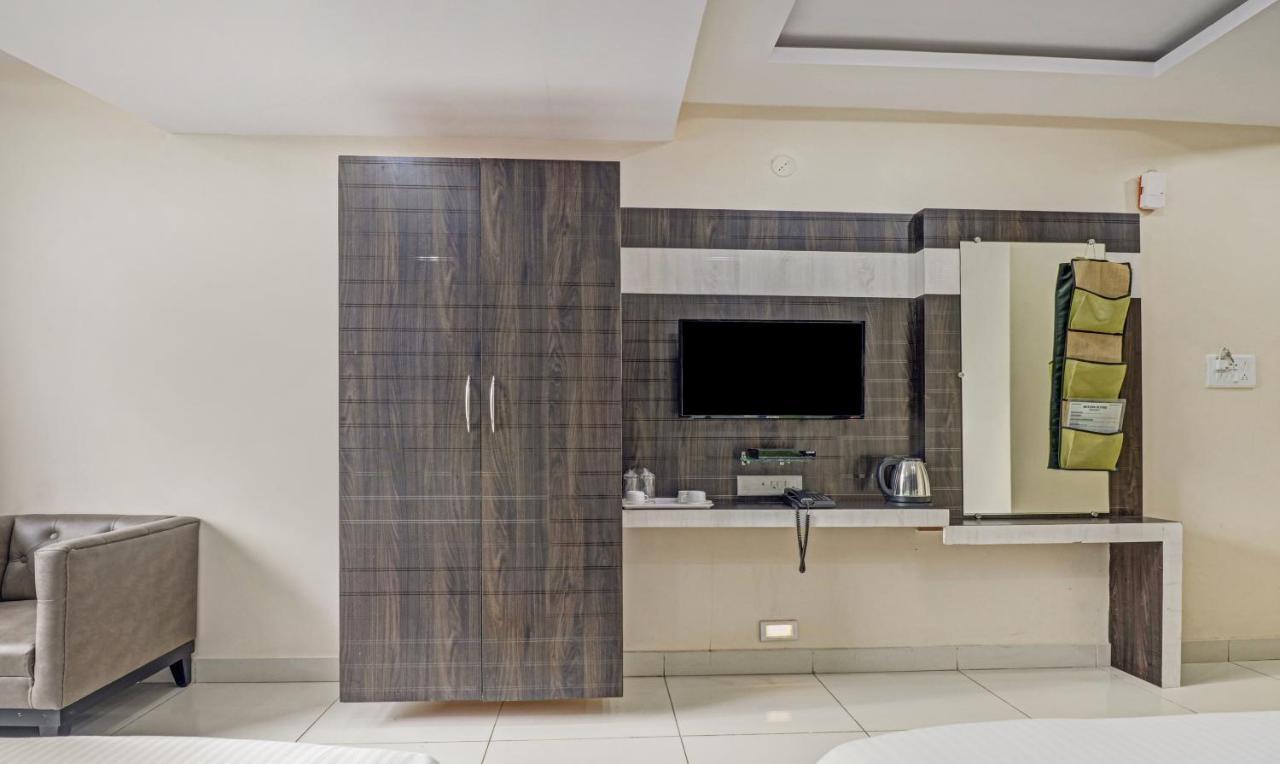 Fabhotel Rotano Suites - Yelahanka Bengaluru Zewnętrze zdjęcie