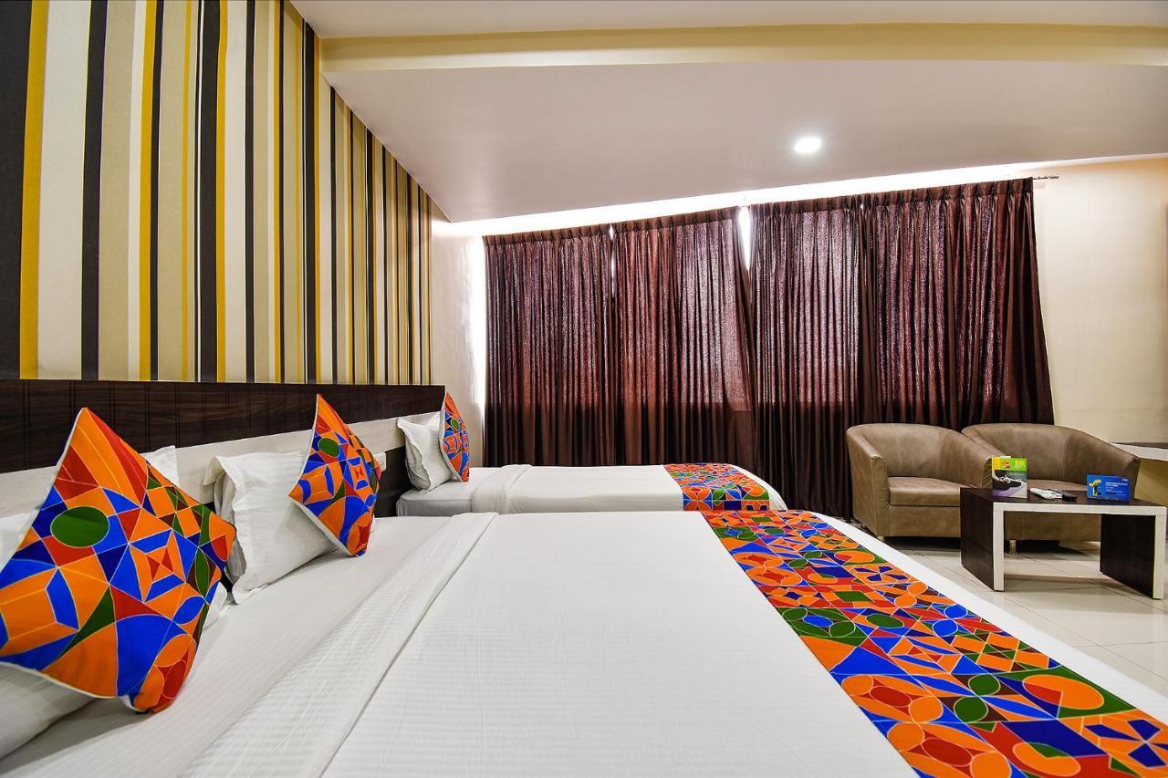 Fabhotel Rotano Suites - Yelahanka Bengaluru Zewnętrze zdjęcie