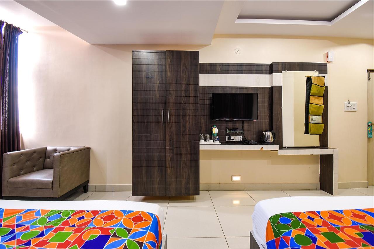 Fabhotel Rotano Suites - Yelahanka Bengaluru Zewnętrze zdjęcie