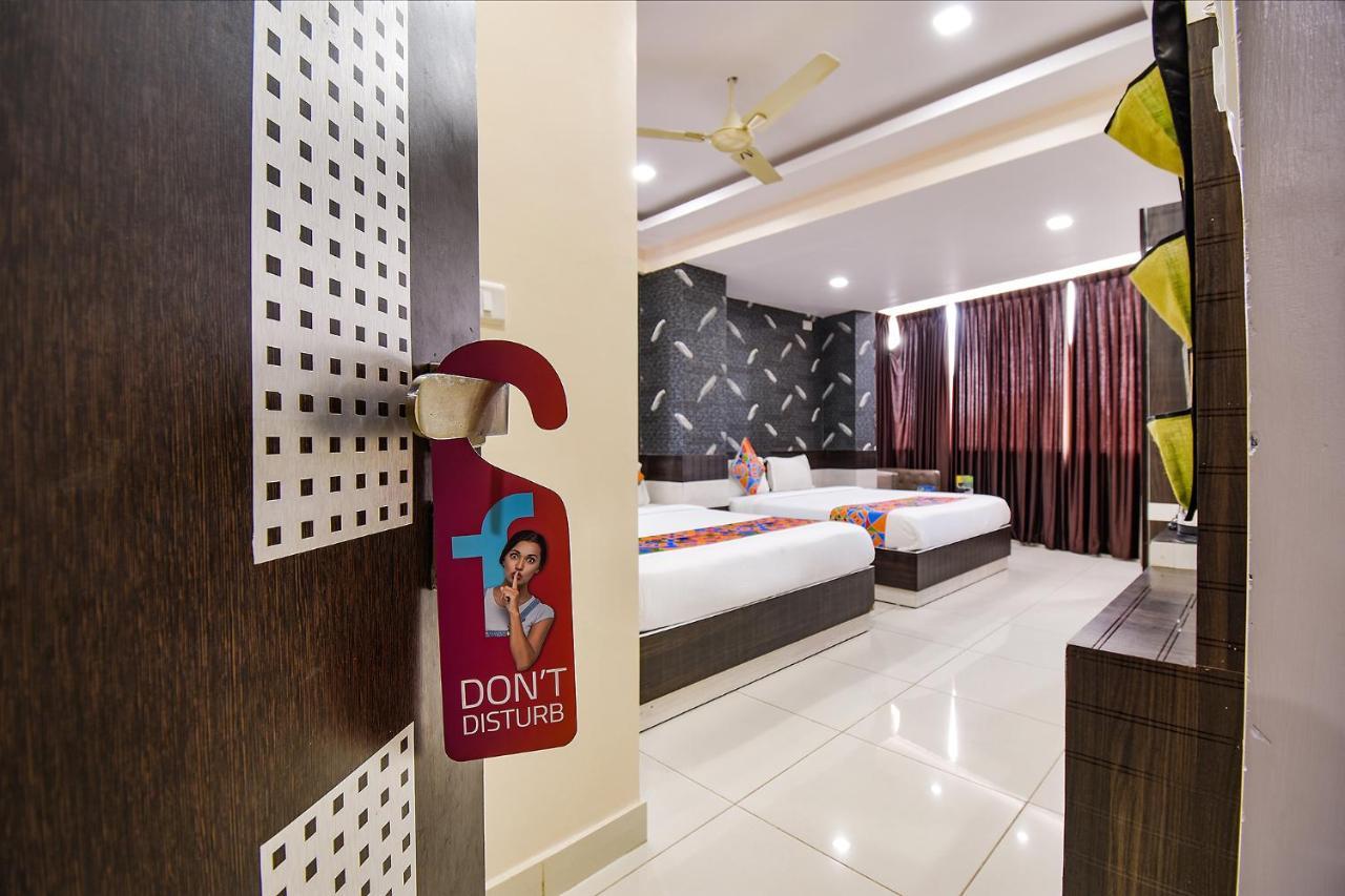 Fabhotel Rotano Suites - Yelahanka Bengaluru Zewnętrze zdjęcie