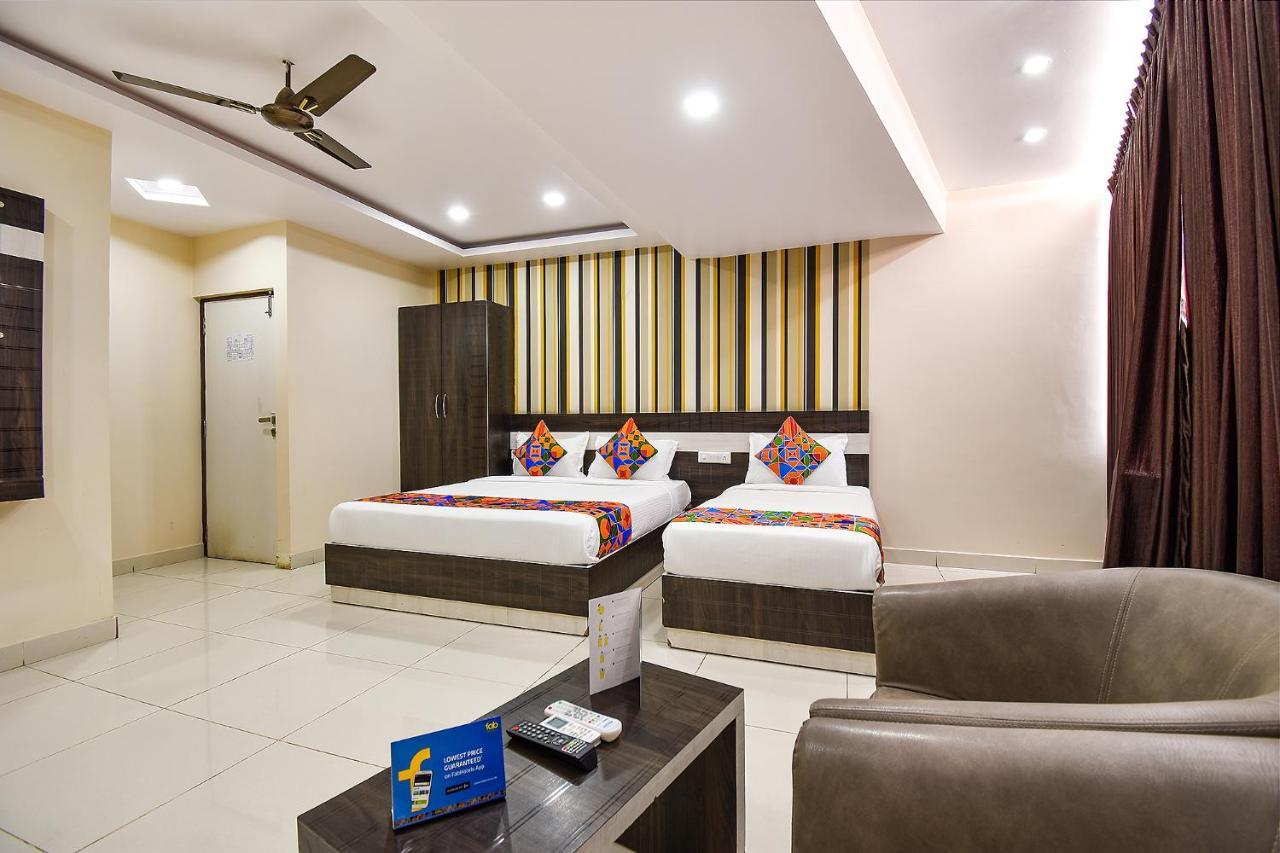 Fabhotel Rotano Suites - Yelahanka Bengaluru Zewnętrze zdjęcie