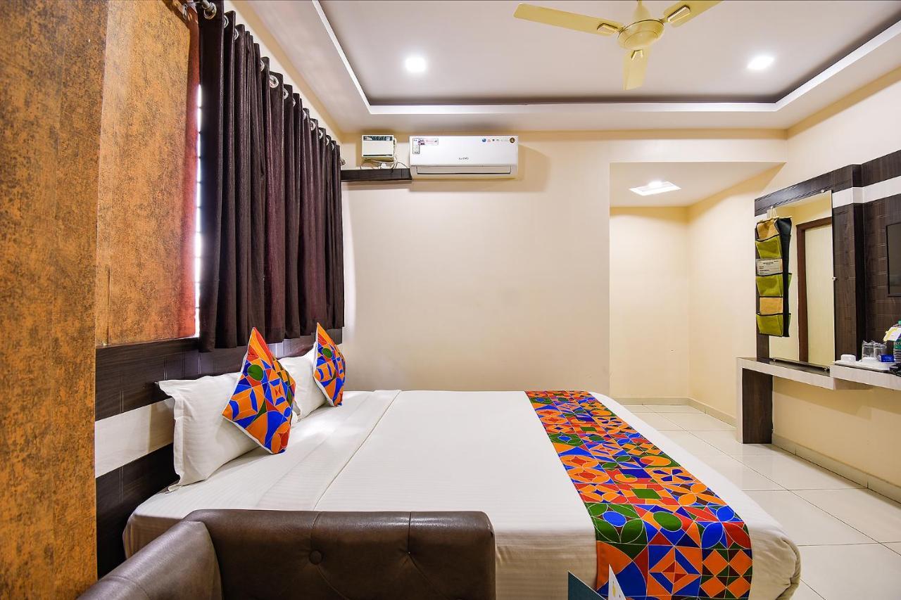 Fabhotel Rotano Suites - Yelahanka Bengaluru Zewnętrze zdjęcie